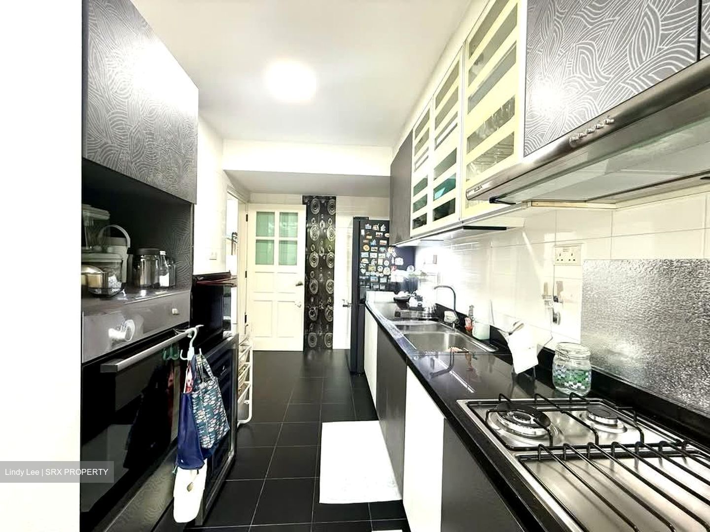 The Riverina (D18), Terrace #558617641